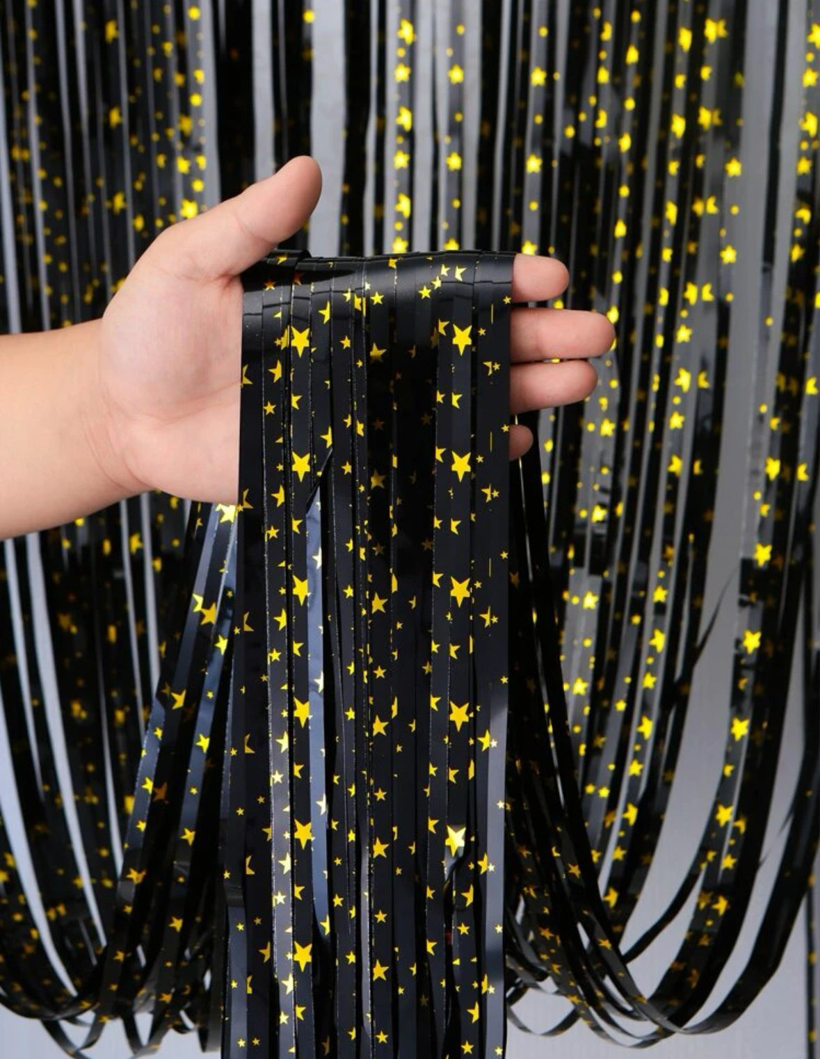 6’x3’ Star Tassel Curtain