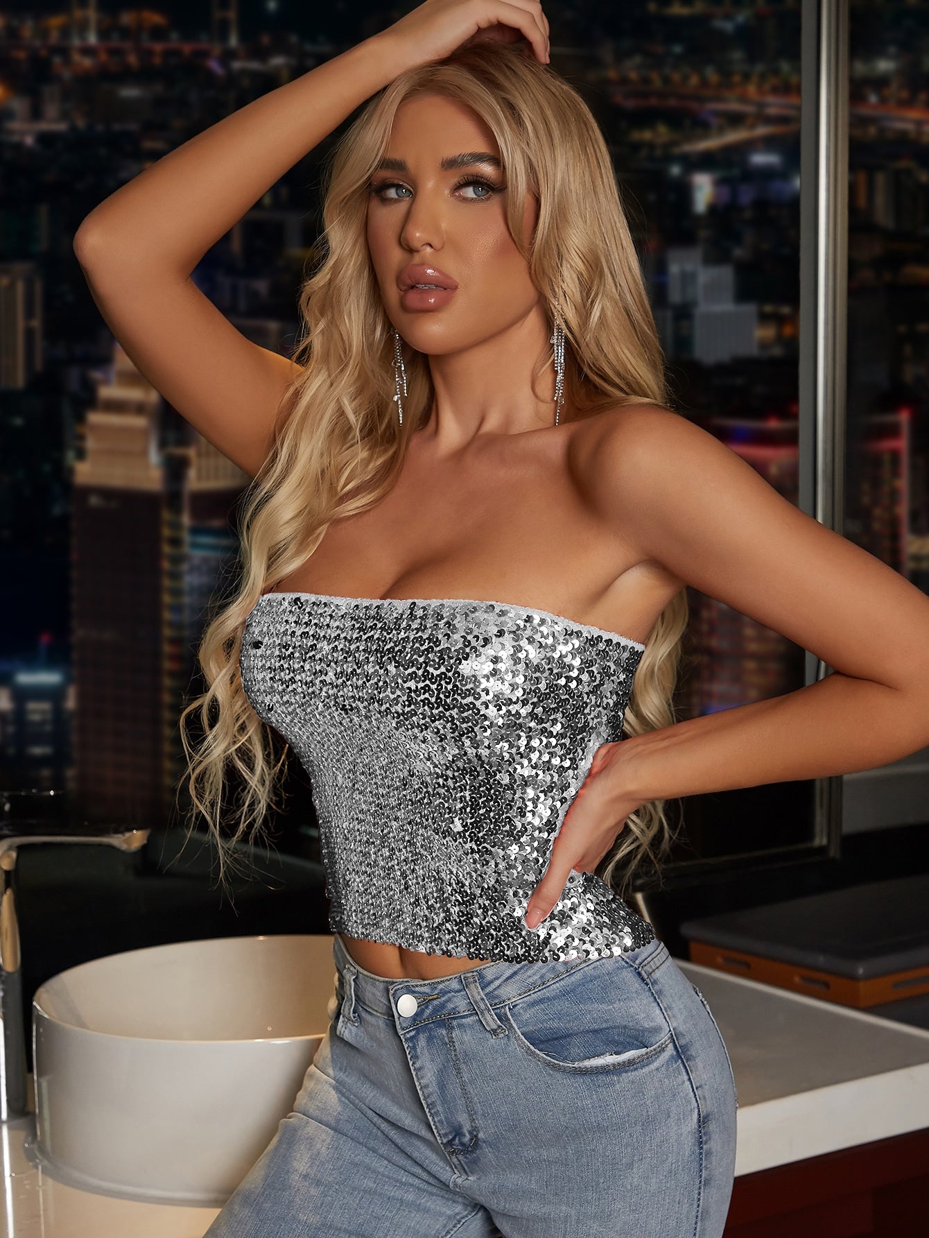 23