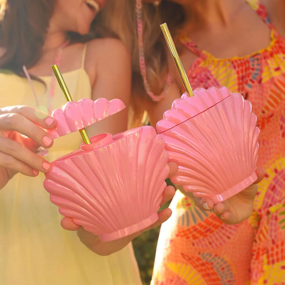 The Shell-ebrate Sipper