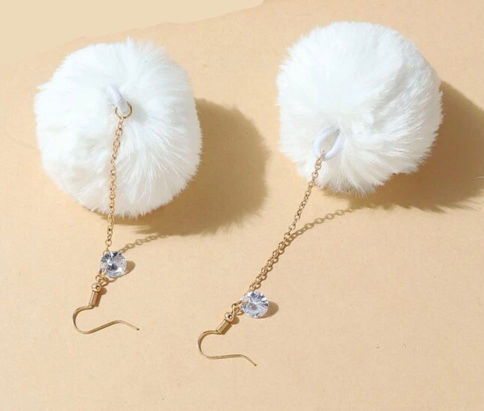 Pom Pom Earrings
